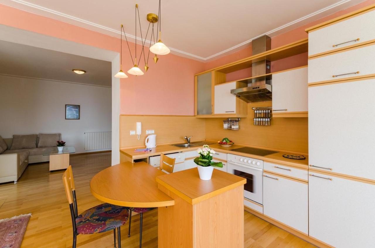 Jurincic Apartman Crikvenica Szoba fotó