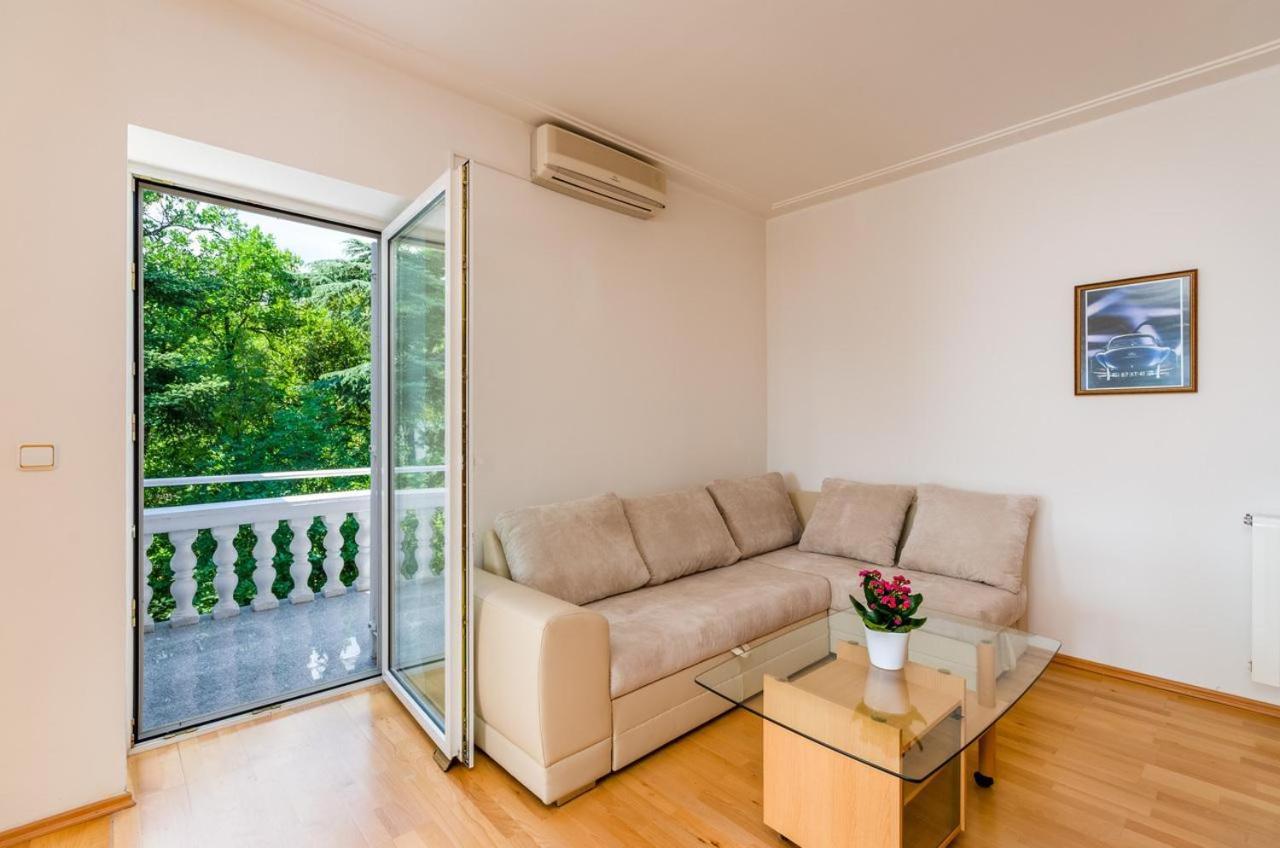 Jurincic Apartman Crikvenica Szoba fotó
